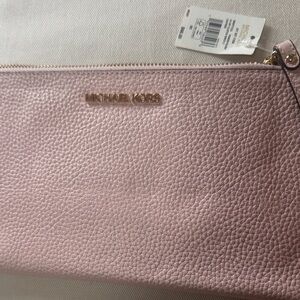 Michael Kors jet set Pink Leather Clutch